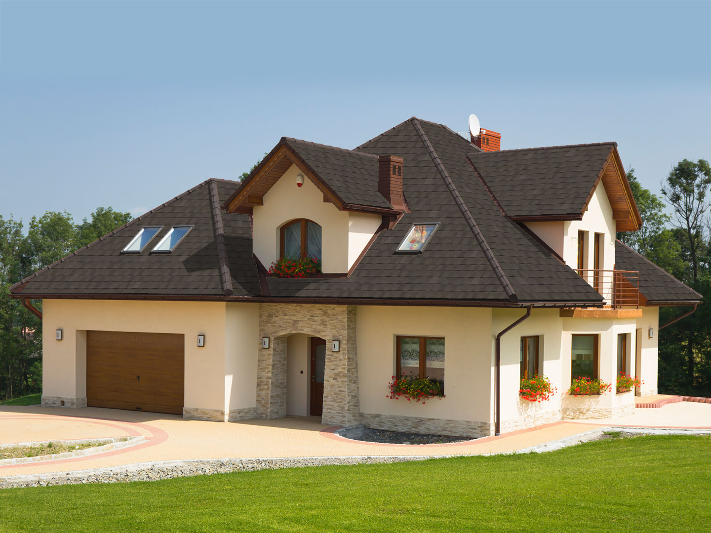 Kyro Builders Images